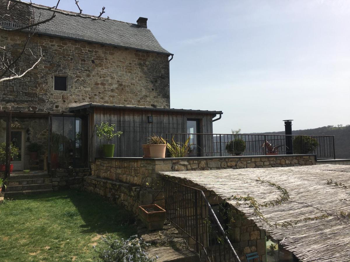 Gite Libertalia Salles-la-Source Exterior foto