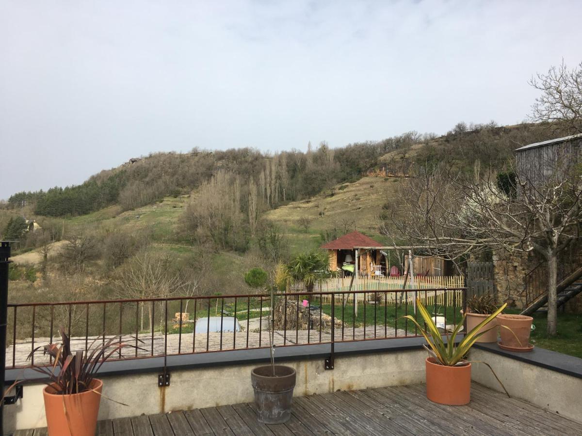 Gite Libertalia Salles-la-Source Exterior foto